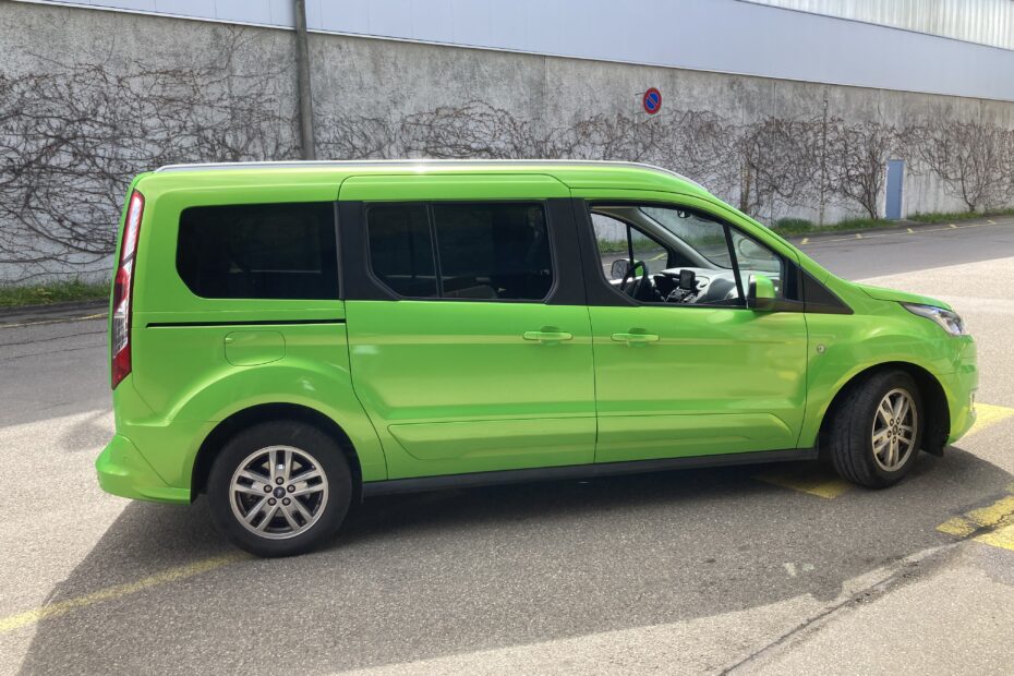 ford turneo wrapping